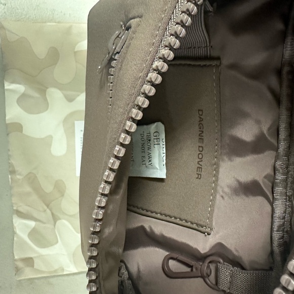 Dagne Dover Ace Neoprene Fanny Pack in Dune - Picture 5 of 6